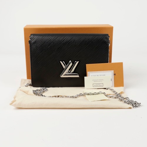 Louis vuitton twist - louis, chain