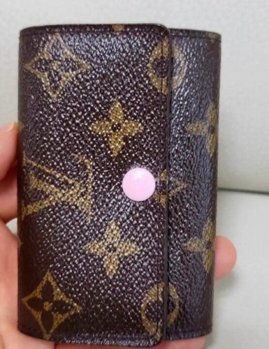 Louis vuitton key holder - louis,