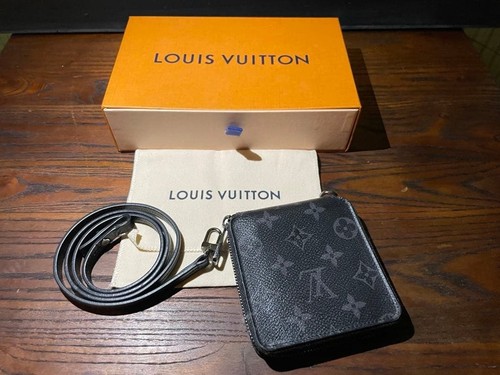 Louis vuitton compact wallet - louis,