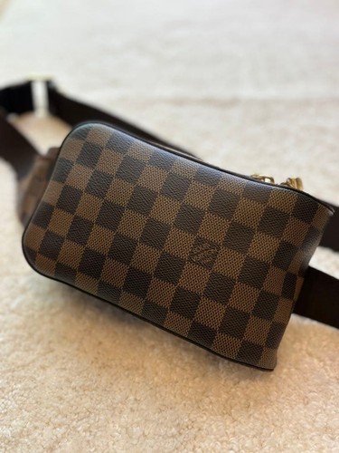 Louis vuitton monogram - louis,