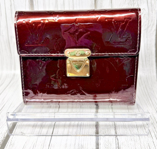 Pre loved louis vuitton - louis,